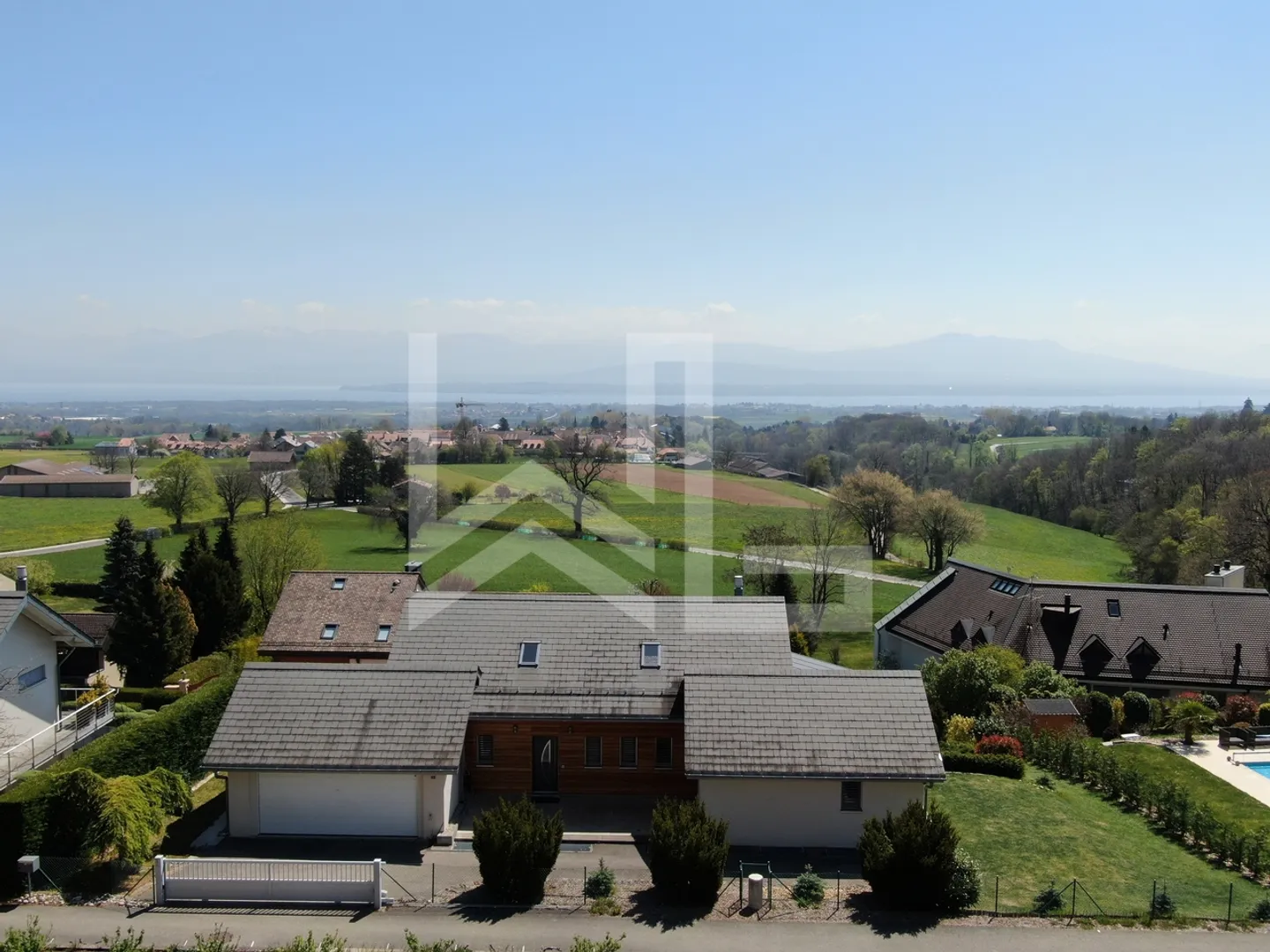 Sold! Superb contemporary house with a view - Photo 1 of 2