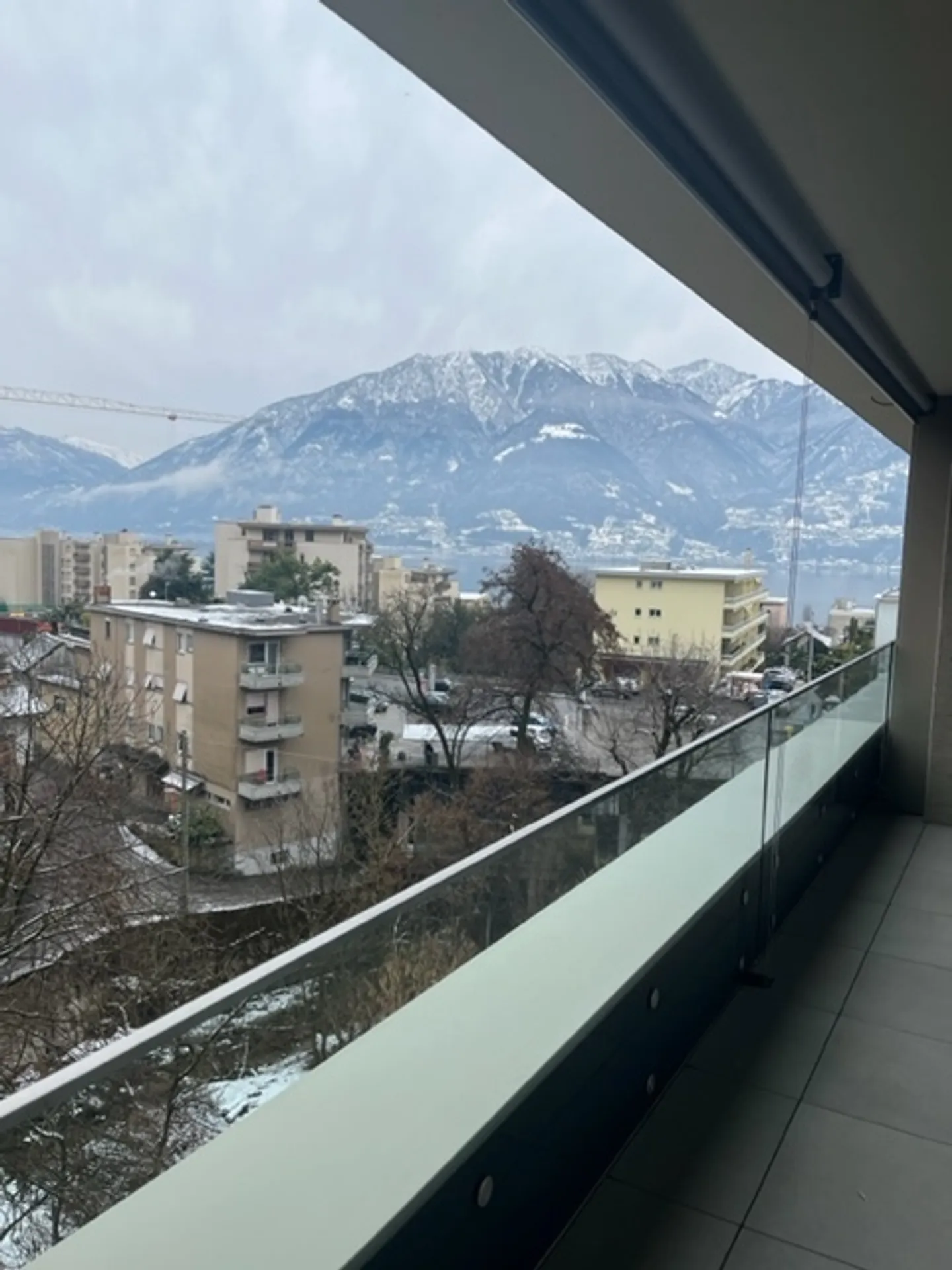 MINUSIO, nous louons un appartement de 2 1/2 pièces - Photo 2 sur 4