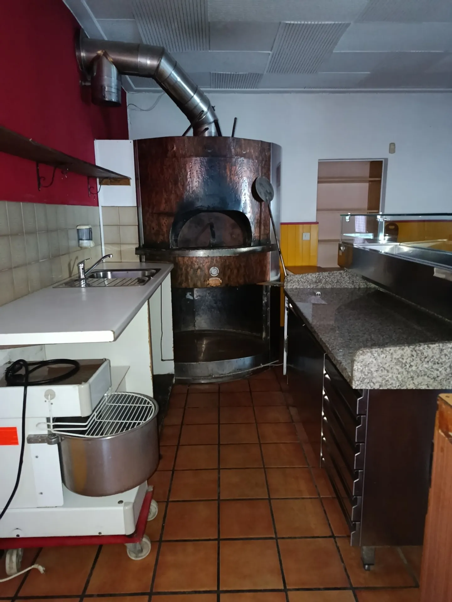 SAN NAZZARO - Vendesi Immobile con Ristorante e 2 Appartamenti - Foto 9 di 13