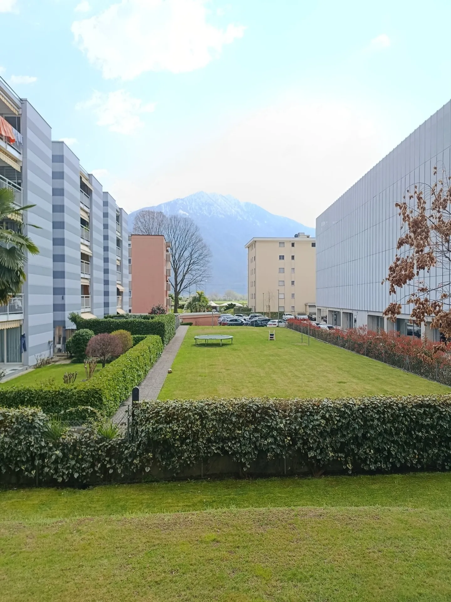 Appartamento moderno a Gordola - Foto 2 di 13