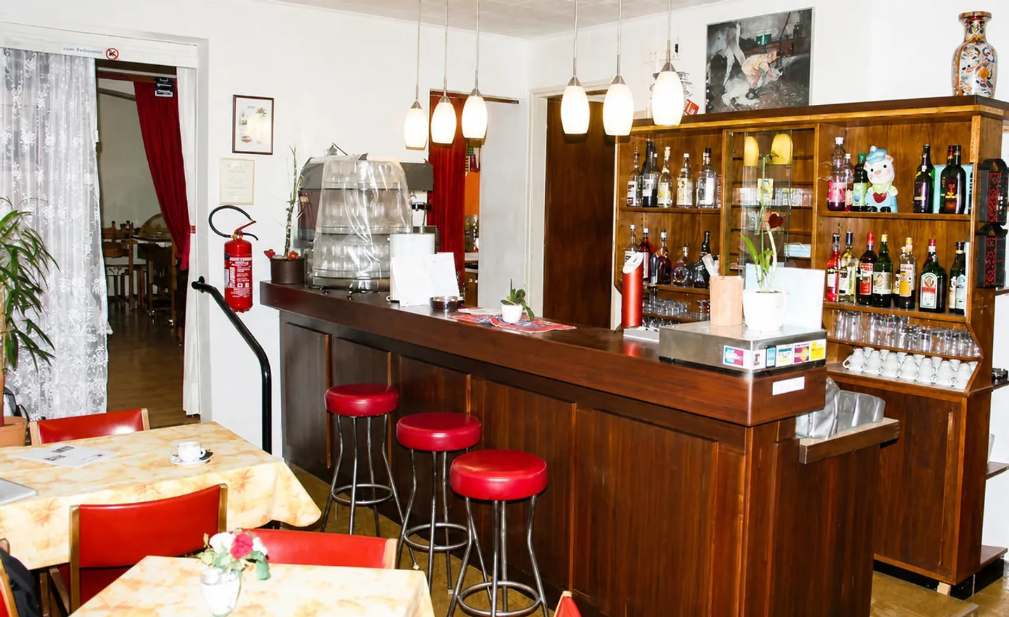 Hôtel-restaurant avec 9 chambres, jardin et 10 places de parking - Photo 8 sur 11