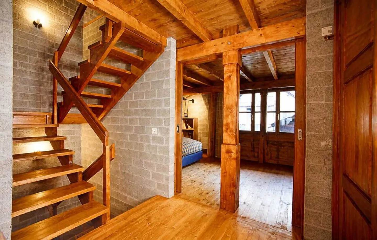 Casa familiare contemporanea ad Ambrì - Foto 7 di 13