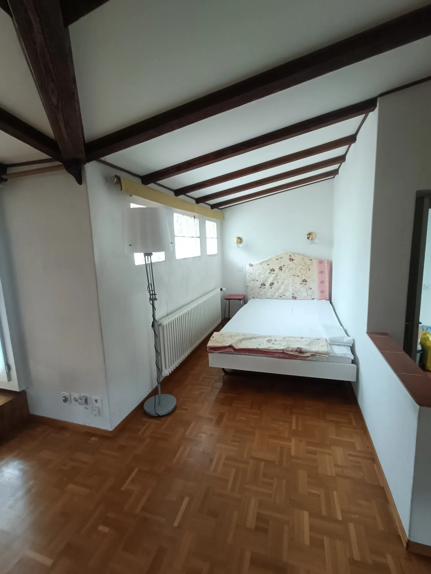 ASCONA, NOUS LOUONS UN APPARTEMENT MEUBLÉ DE 1 1/2 PIÈCES - Photo 3 sur 8