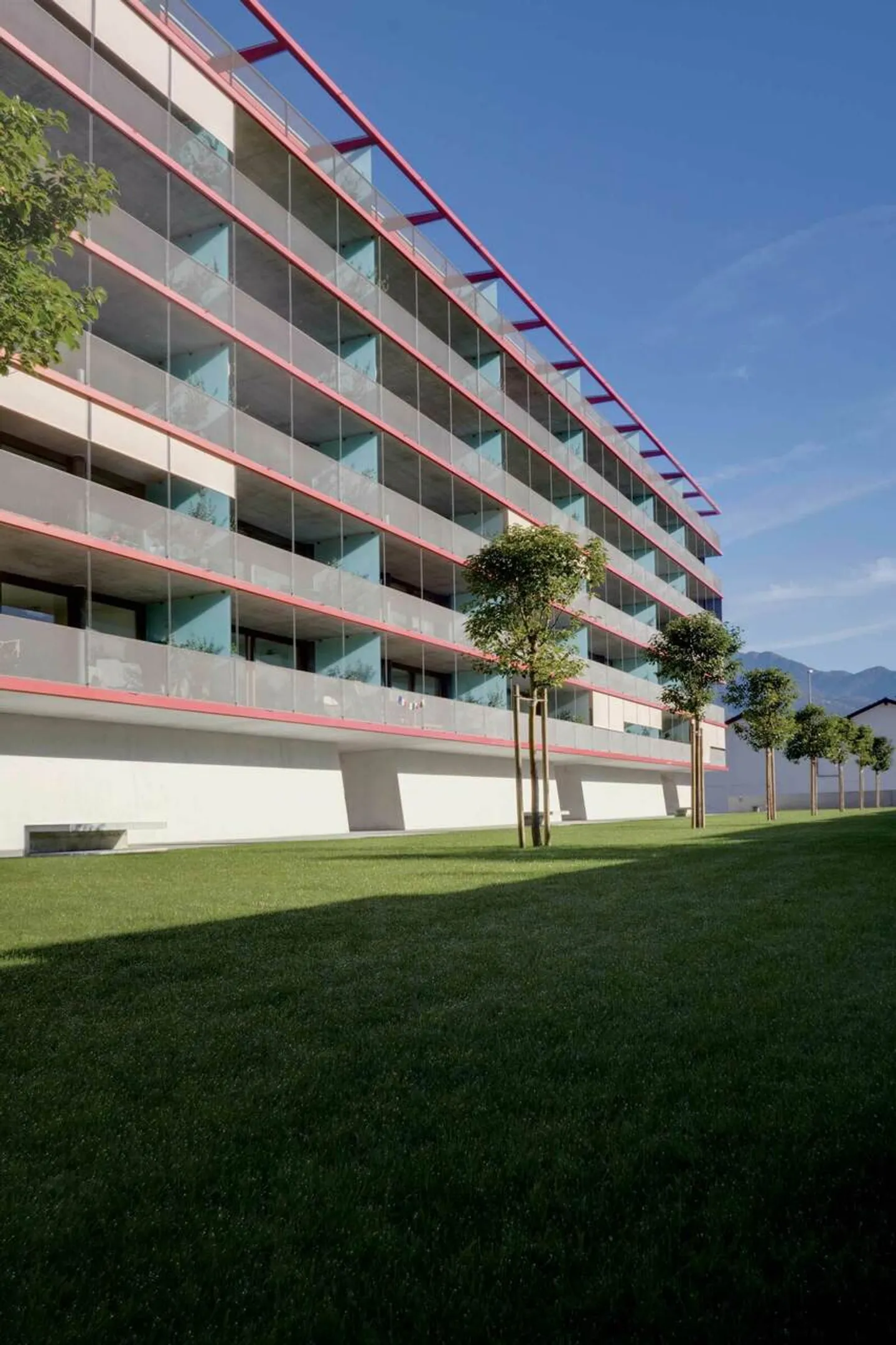 LOCARNO - Elegante 3,5 locali con terrazza e posteggio in autorimessa - Foto 5 di 13