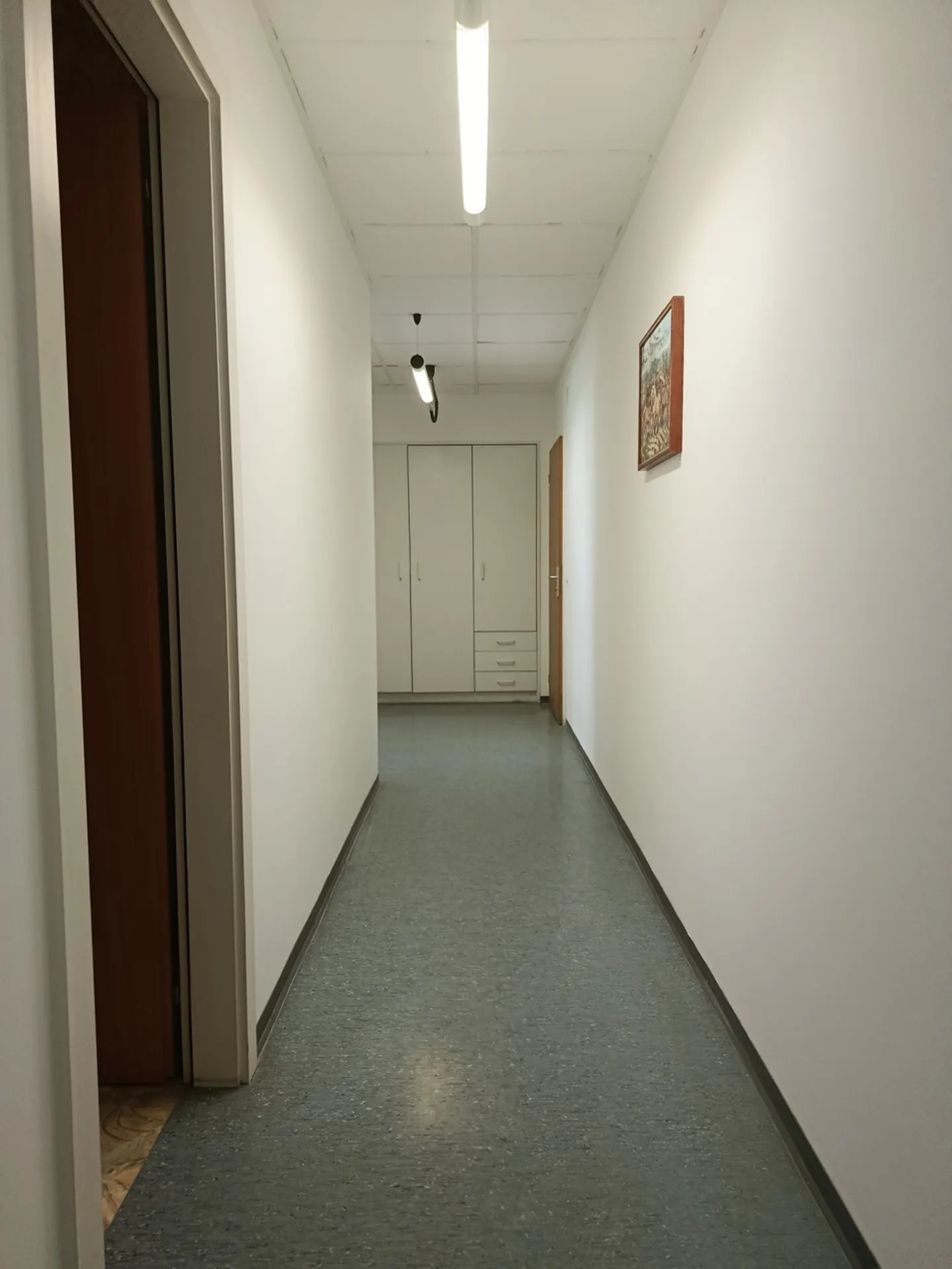 Locarno - Gewerberäume mit 3,5 Zimmern in der Torre Panorama - Foto 5 von 11