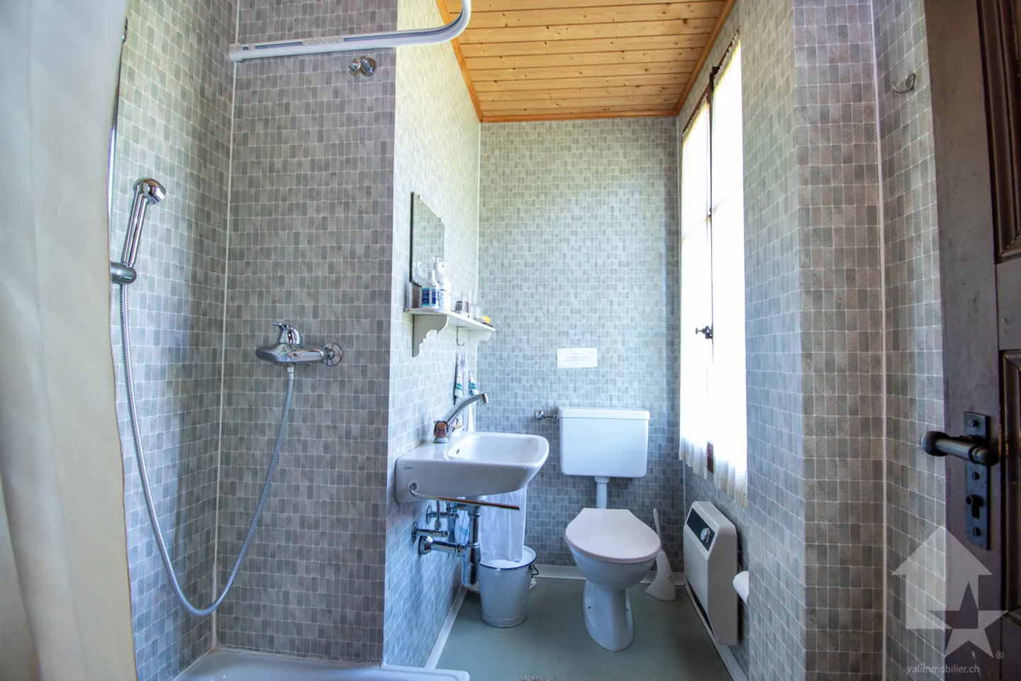 Authentique chalet de caractère au coeur de Morgins - Photo 7 sur 13