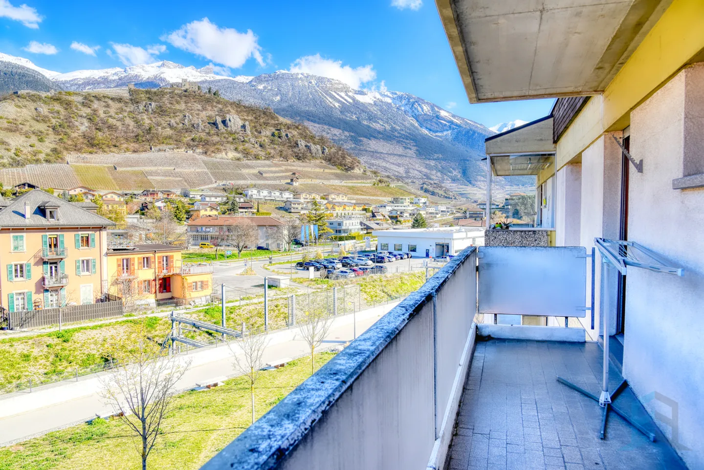 EXCLUSIVITE Spacieux appartement 4 ½ pièces à proximité du centre - Photo 11 sur 13