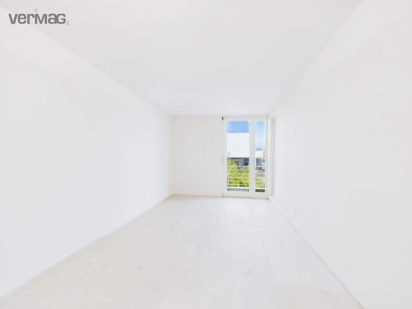 Goditi il panorama del lago e della montagna direttamente dalla tua terrazza - Foto 12 di 13