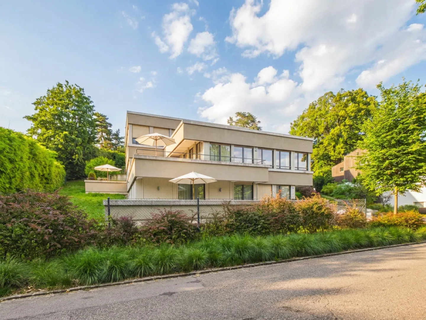 Maisonette mit Separatem Eingang - Foto 1 von 6