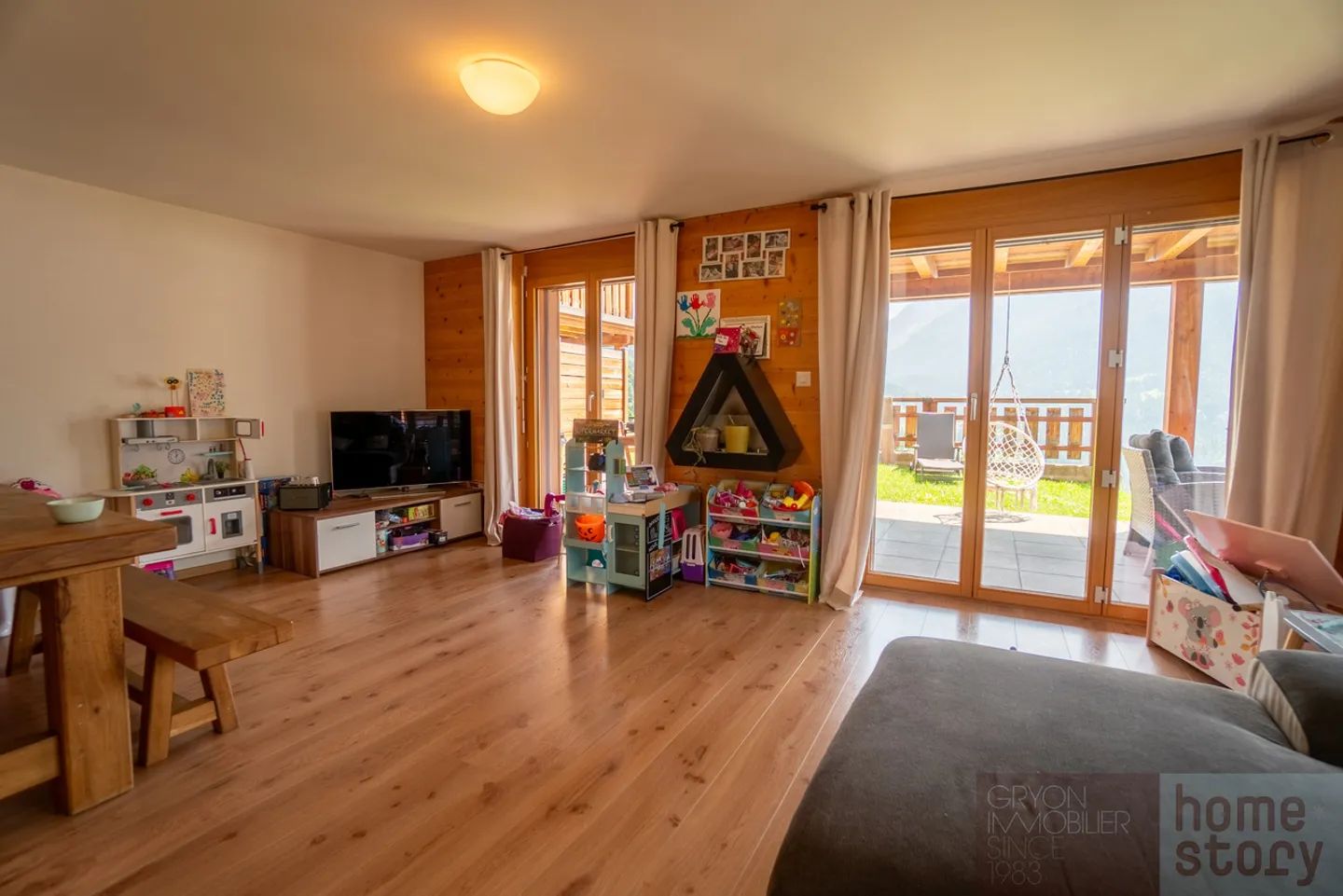 Appartamento luminoso di 3,5 locali con spazio esterno e vista a Barboleuse - Foto 4 di 13