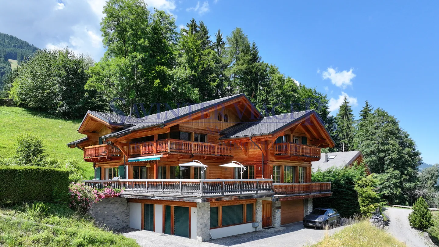 Chalet d'Exception à Champéry - Photo 2 sur 13