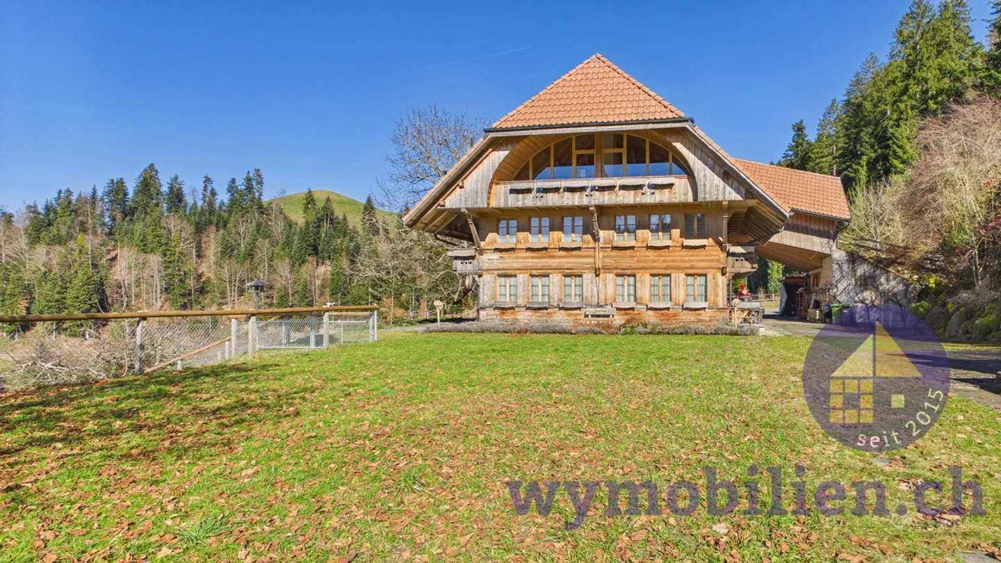 Dreamlike Property in the Heart of Emmental - Photo 2 of 13