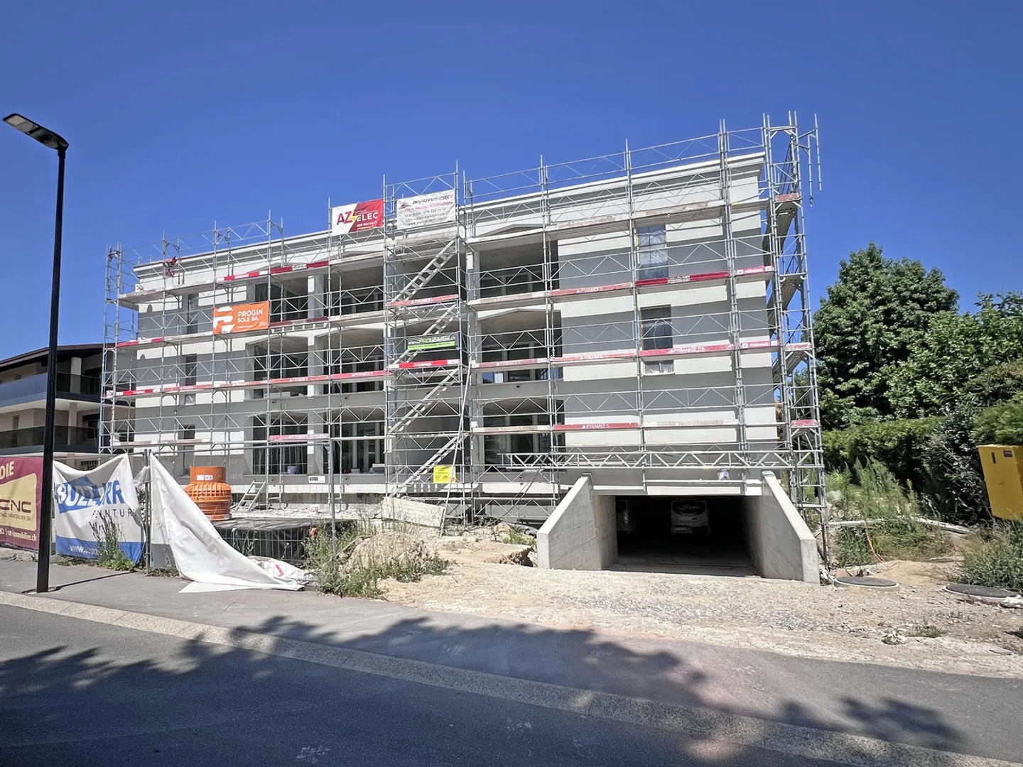 In the heart of Corminboeuf, NEW 4.5 room apartments - Photo 1 of 13