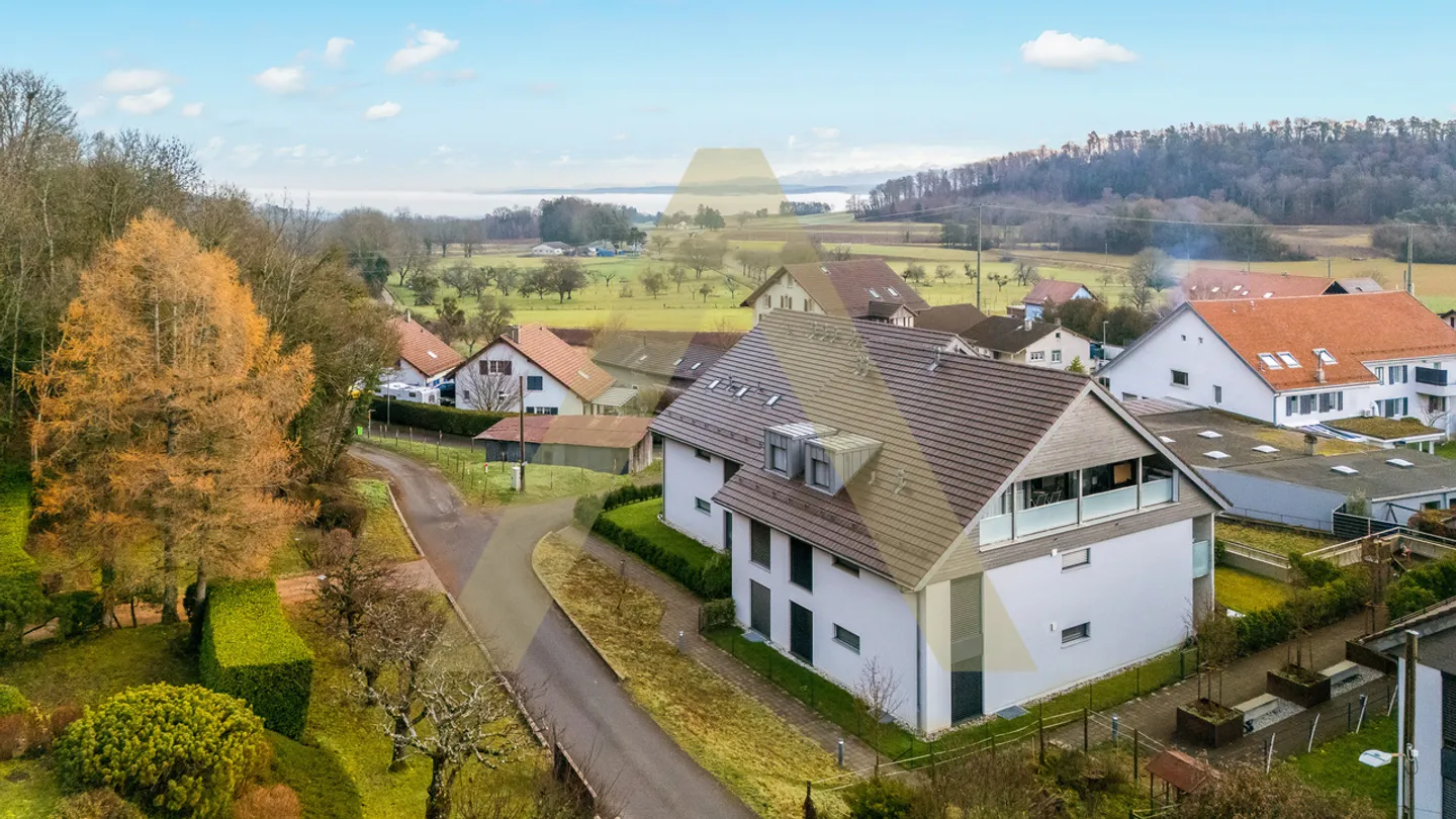 Appartement moderne, convivial et familial avec balcon et jardin - Foto 1 von 3