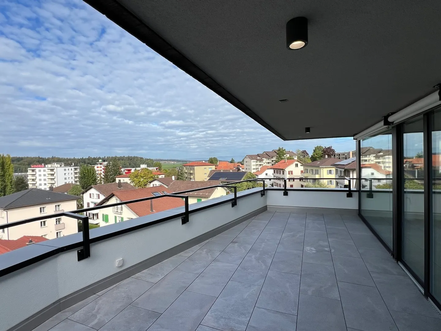 Attico eccezionale - Eleganza architettonica vicino al centro città! - Foto 6 di 7