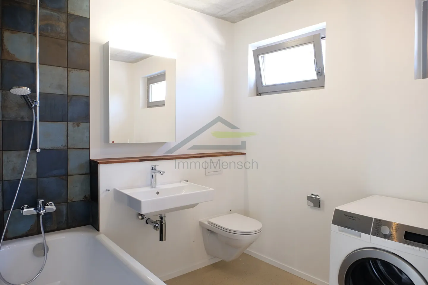 Appartement 2,5 pièces idéalement situé et moderne ! - Photo 5 sur 13