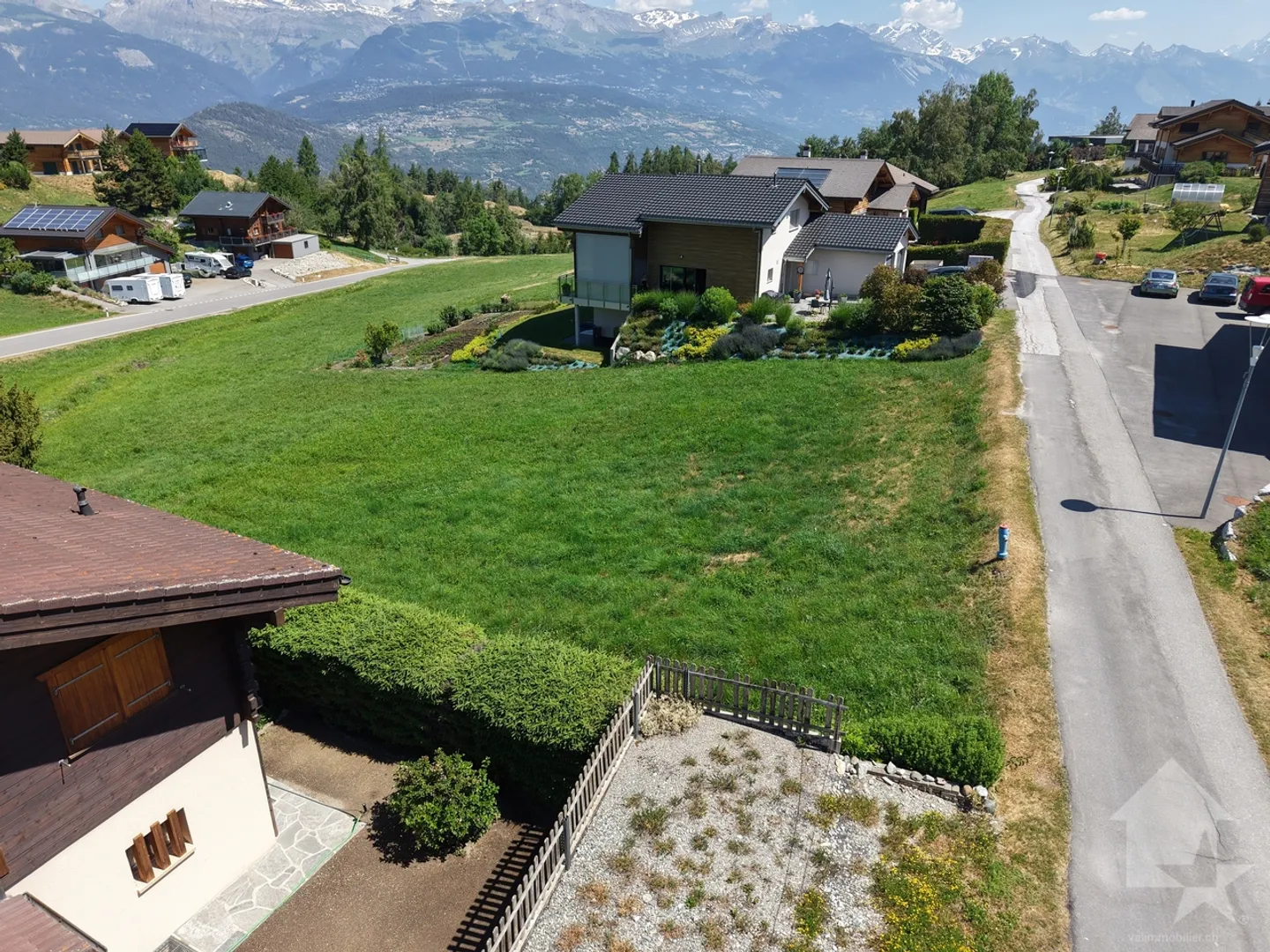Außergewöhnliches Grundstück in Nax - Foto 6 von 7