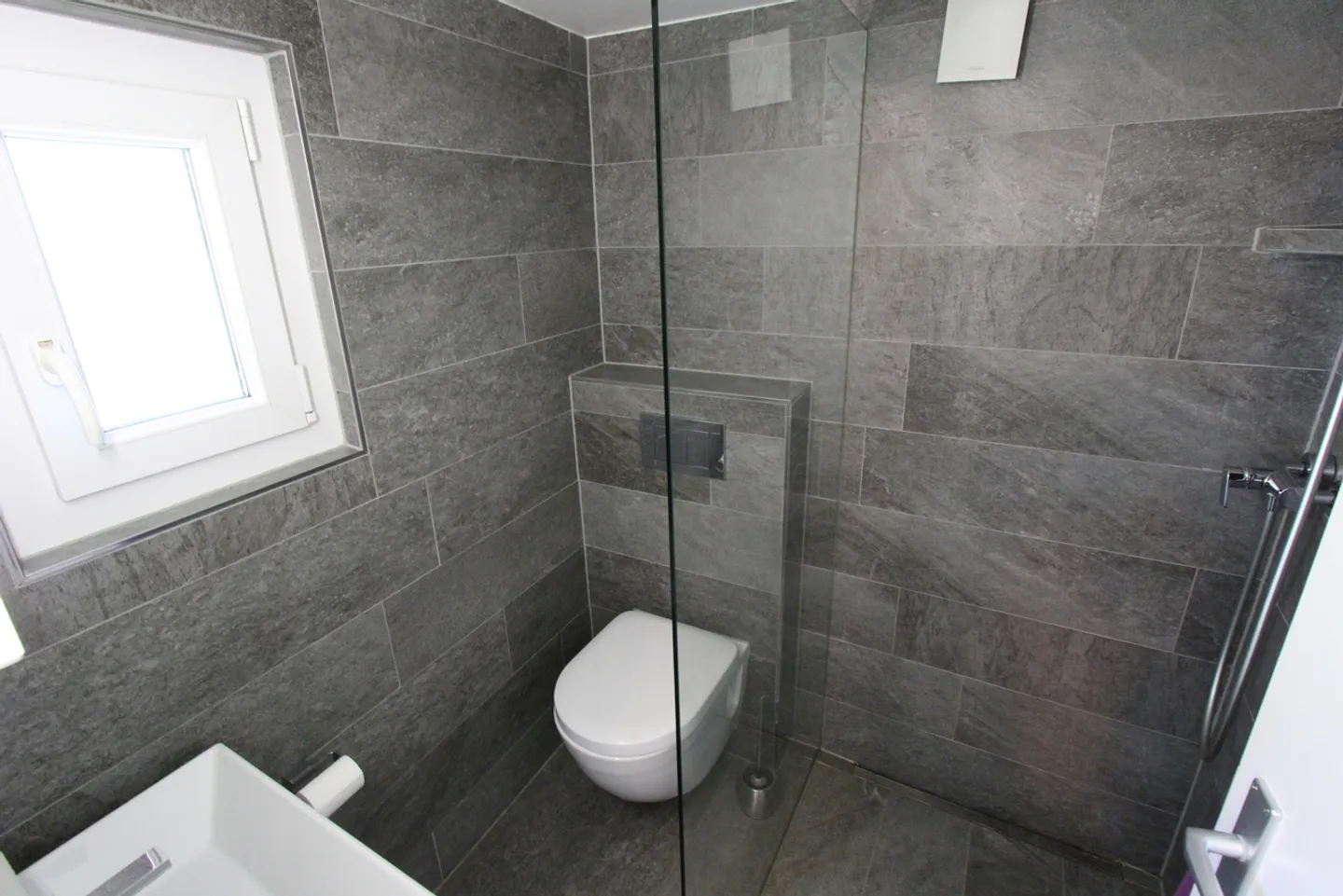 CHARMANTE MAISON DE 2.5 PIÈCES À LOUER - Foto 8 di 13