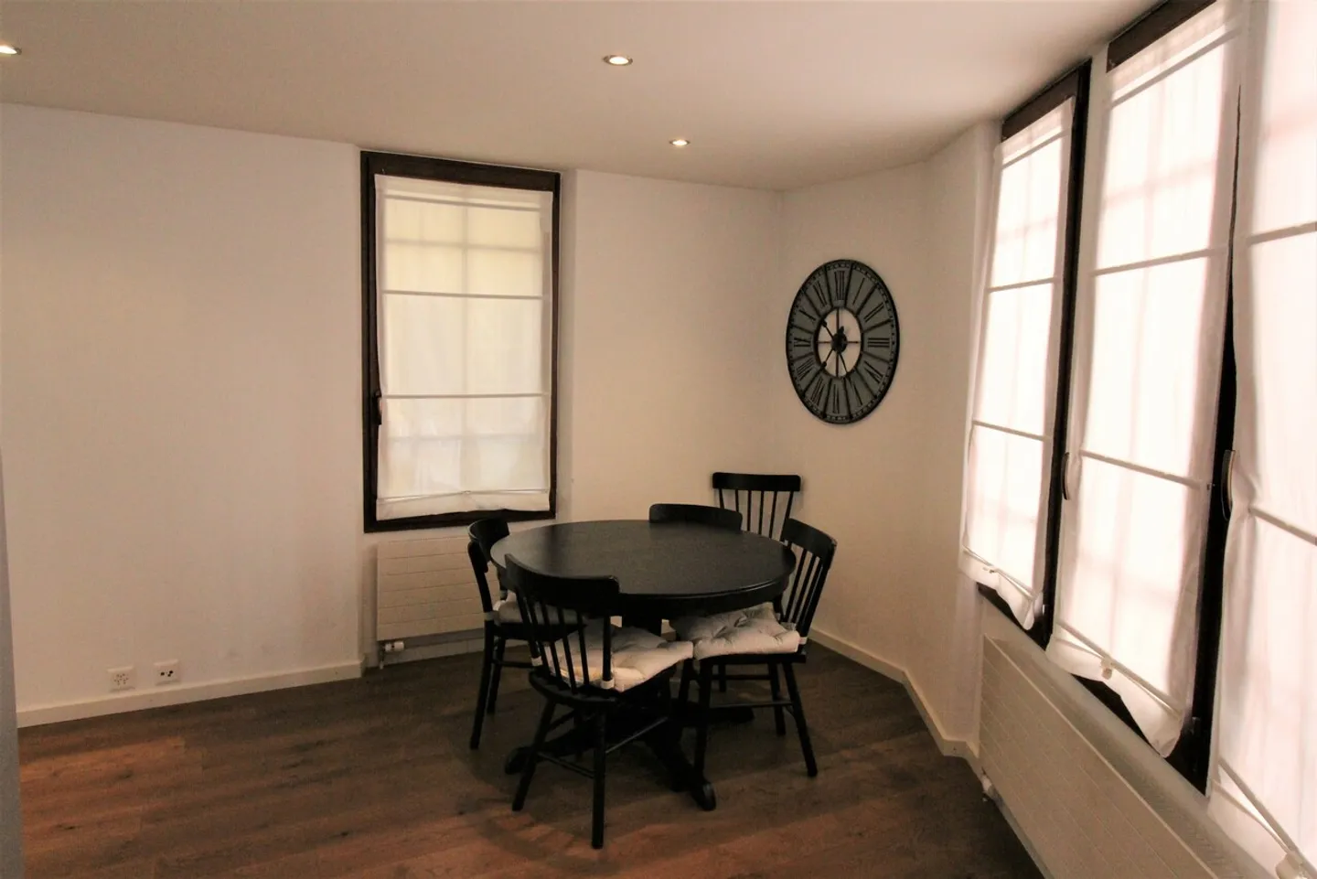 3,5-ZIMMER-DUPLEX ZU VERMIETEN IN DER ALTSTADT VON SION - Foto 7 von 13