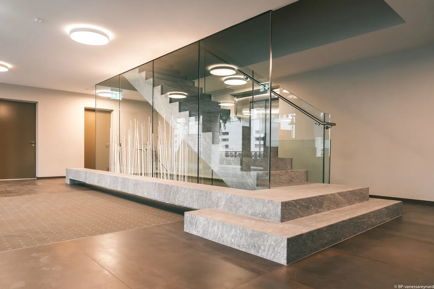 APPARTAMENTO 2.5 STANZE IN AFFITTO NEL CENTRO DI SIERRE - Foto 1 di 11