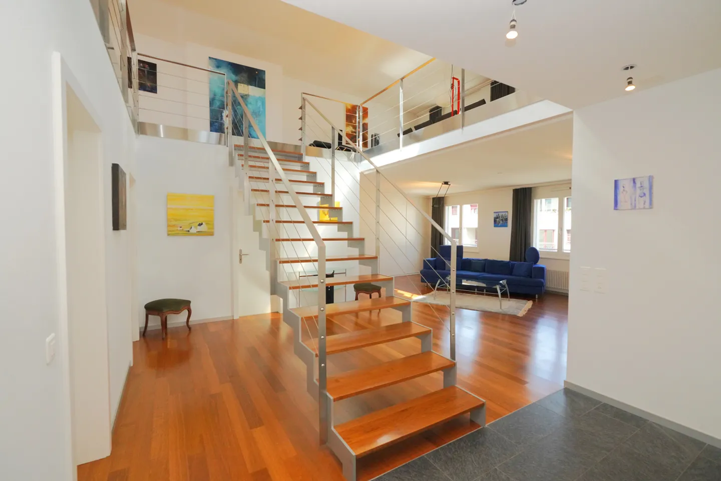 SPLENDIDE DUPLEX EN ATTIQUE AU CENTRE-VILLE DE SIERRE - Photo 5 sur 13