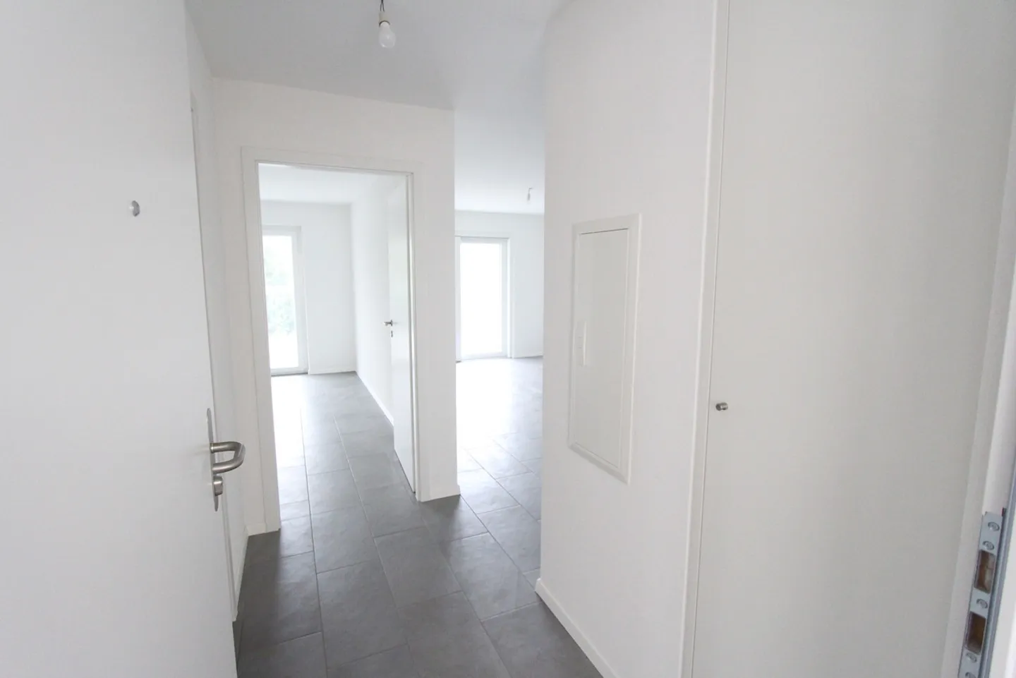 APPARTAMENTO DI 2.5 LOCALI A SIERRE - Foto 3 di 11