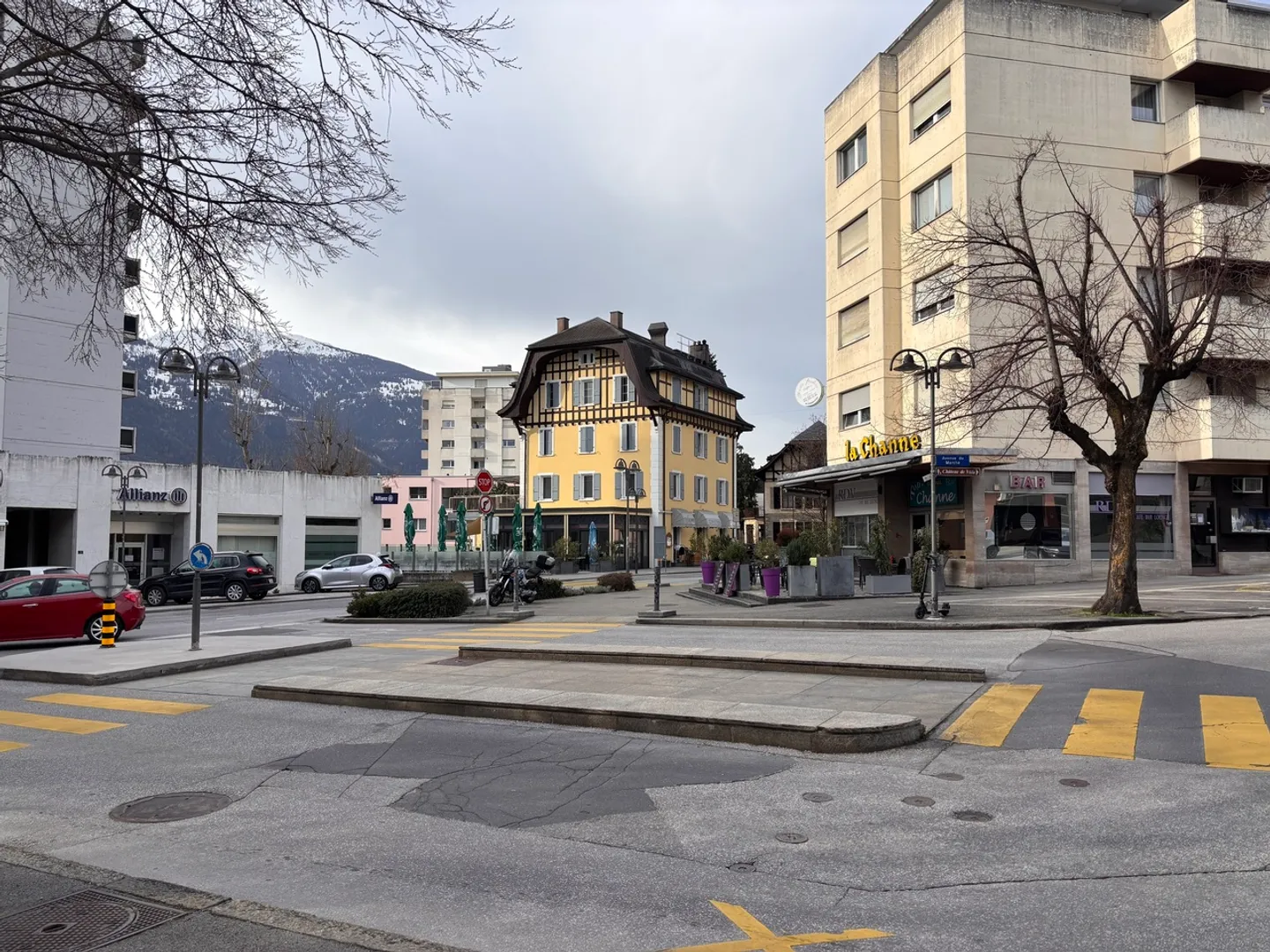 LOCAL COMMERCIAL &amp; DÉPÔT AU CENTRE DE SIERRE - Photo 9 sur 11