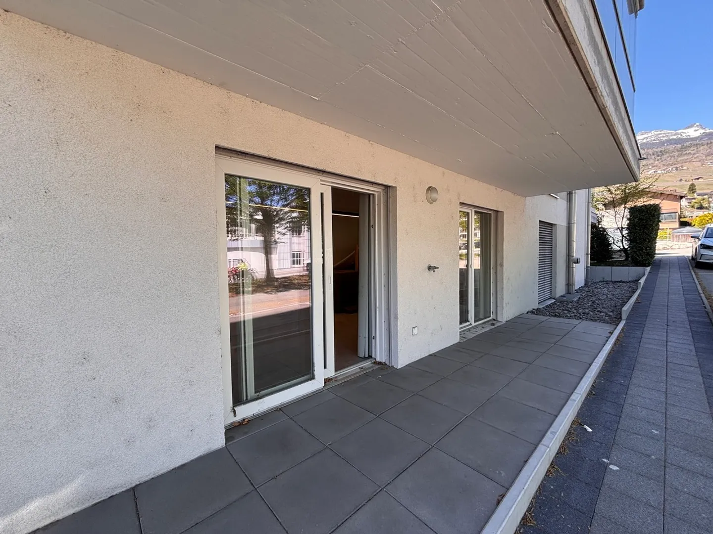 OFFICE FOR RENT IN SIERRE - Photo 8 of 12