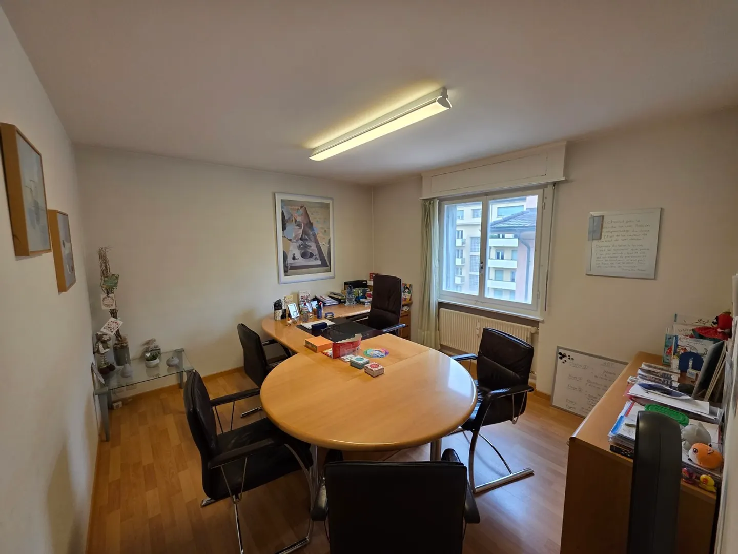 OFFICE FOR SUBLEASE IN DOWNTOWN SIERRE - Photo 1 of 5