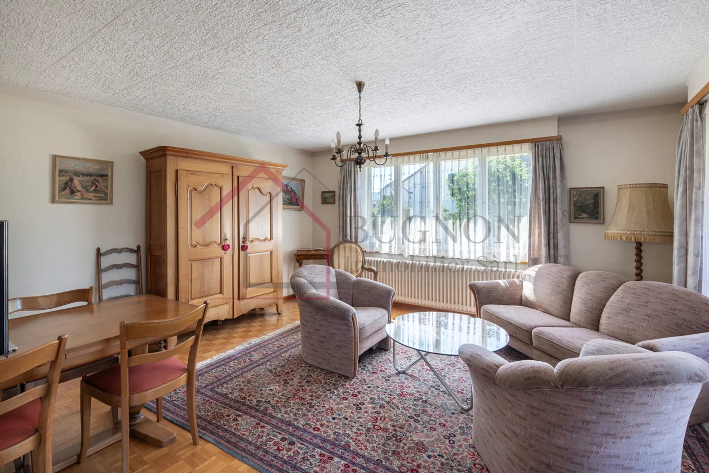 Detached house on a beautiful plot of 692 m² - Photo 5 of 13