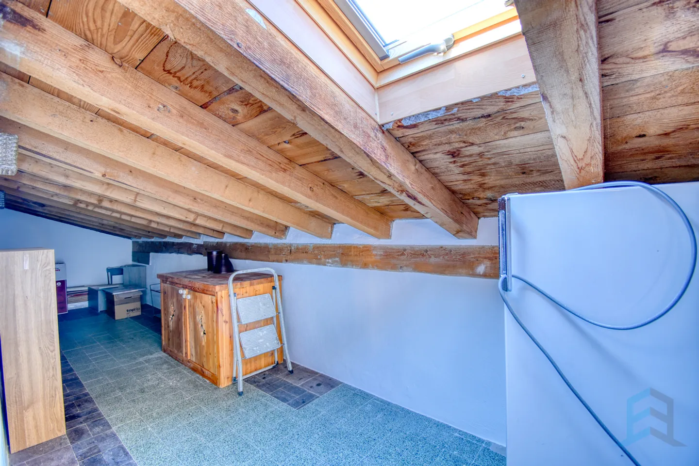 In affitto Bellissimo appartamento ristrutturato di 3½ locali all'ultimo piano - Foto 9 di 13
