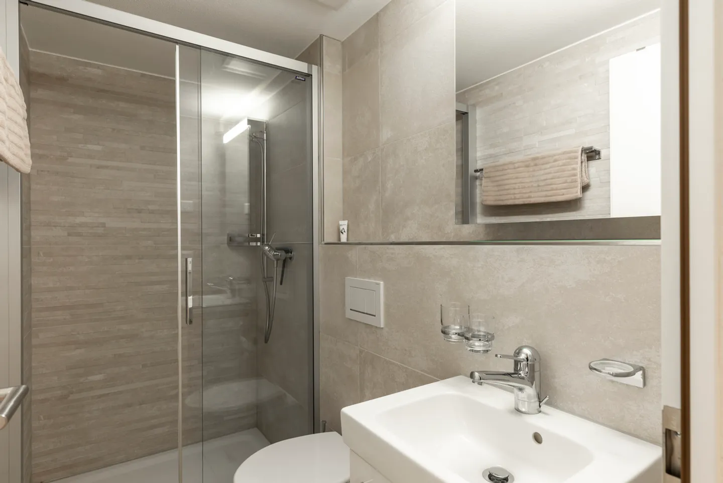 Ottimo appartamento duplex di 5,5 stanze - Foto 12 di 13