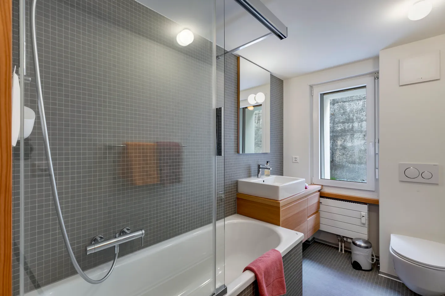 Appartamento 2,5 camere di alta qualità ristrutturato a Oberdorf - Foto 4 di 6