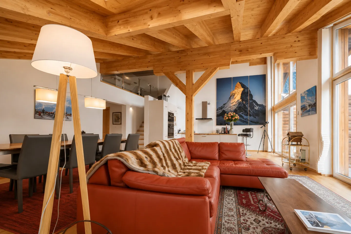Appartement sous les combles de 5,5 pièces dans un emplacement grandiose à Grächen - Photo 3 sur 13