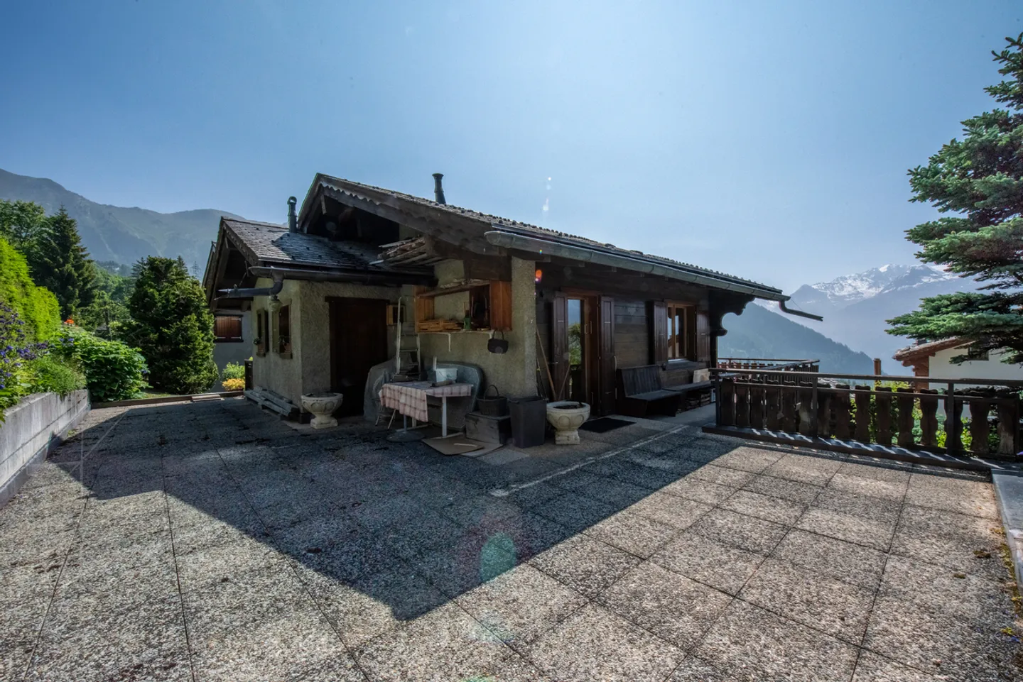 Chalet de 5 pièces est un lieu paisible avec une très belle vue - Photo 8 sur 13