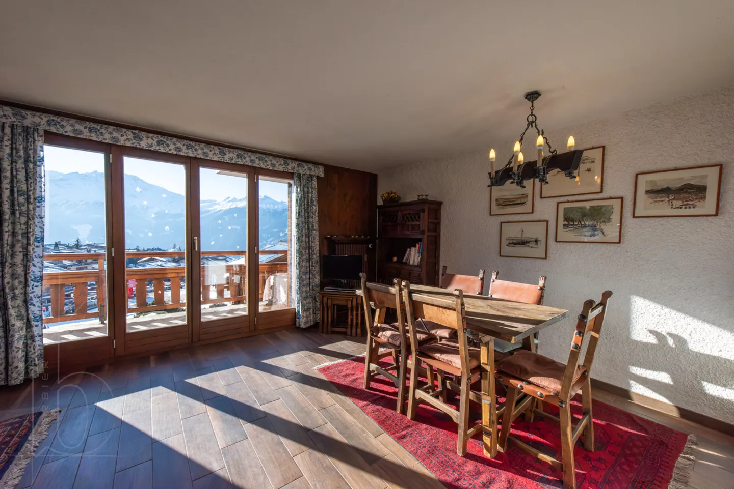 Charming Apartment in Verbier - Photo 9 of 13
