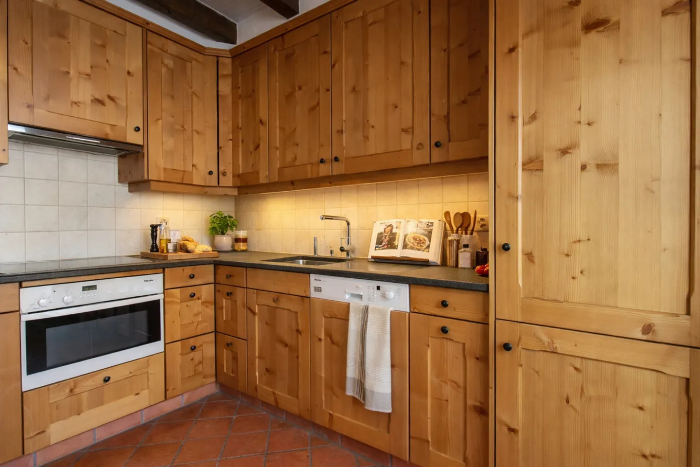 Charmant chalet de 5 pièces - Photo 6 sur 11