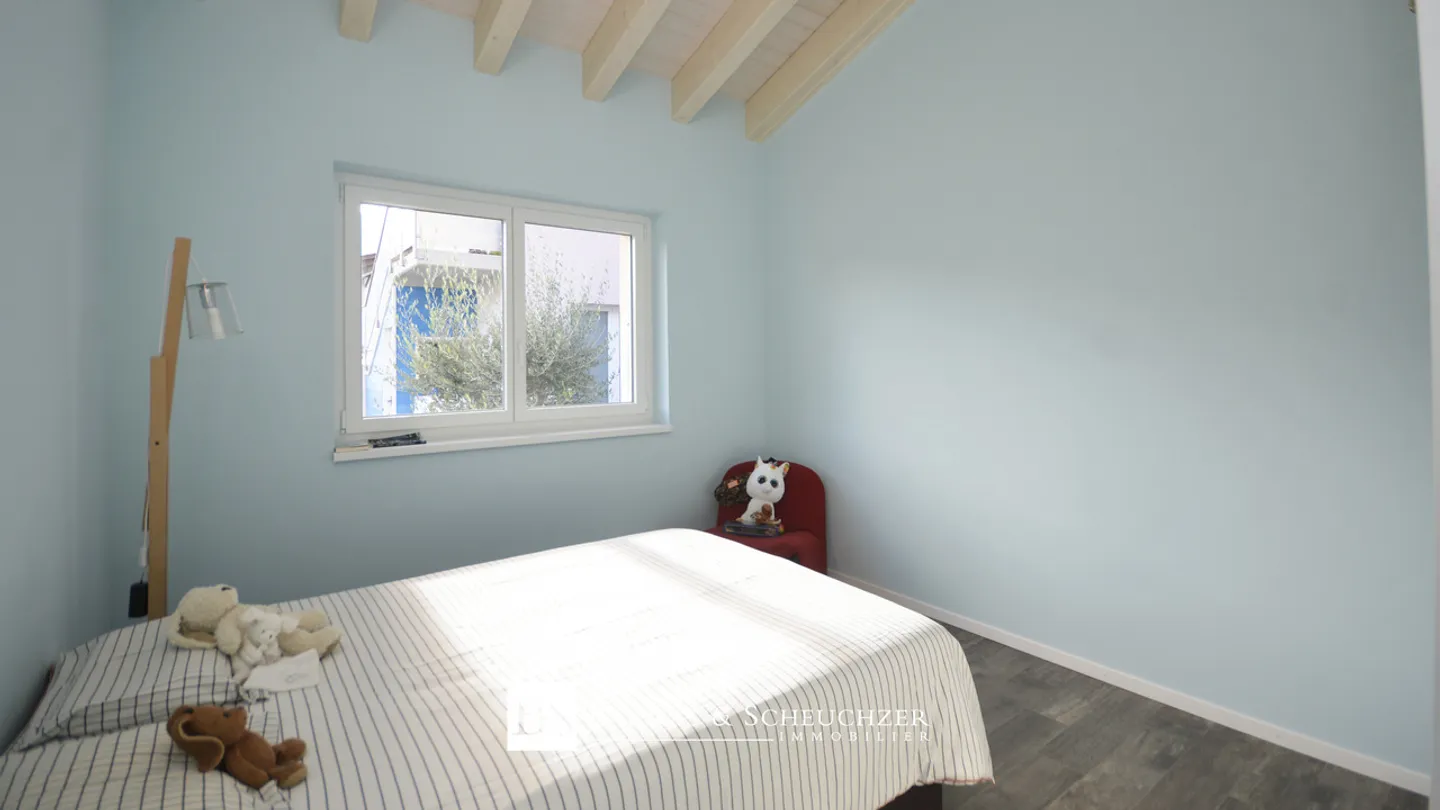 Villa indipendente recente con 3,5 stanze aggiuntive - Foto 8 di 10