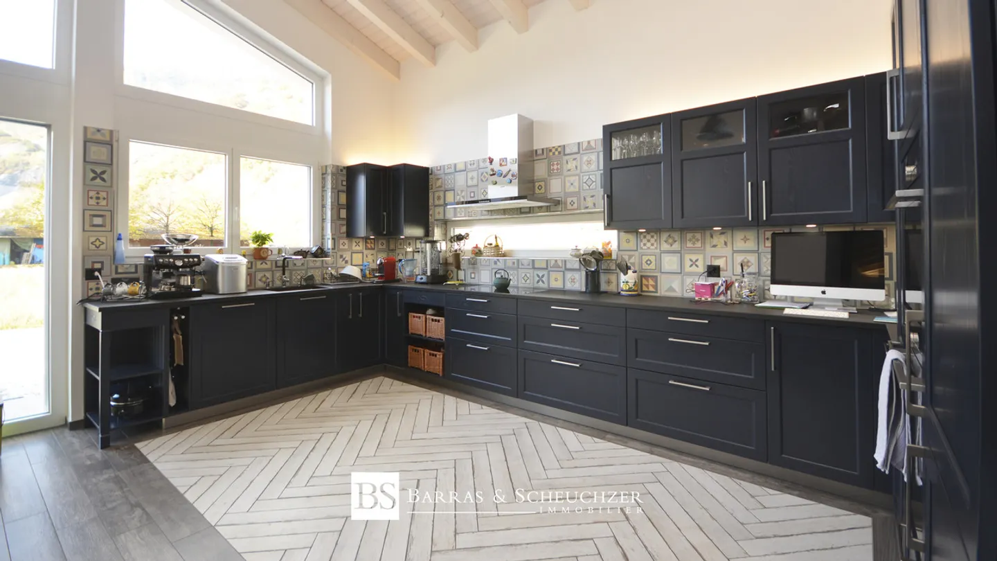 Villa indipendente recente con 3,5 stanze aggiuntive - Foto 4 di 10