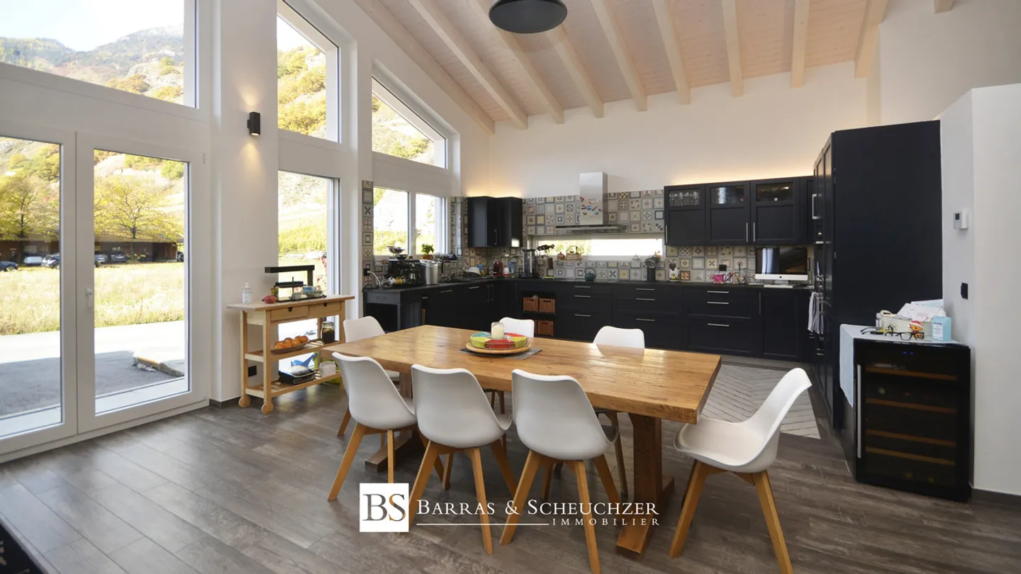 Villa indipendente recente con 3,5 stanze aggiuntive - Foto 5 di 10