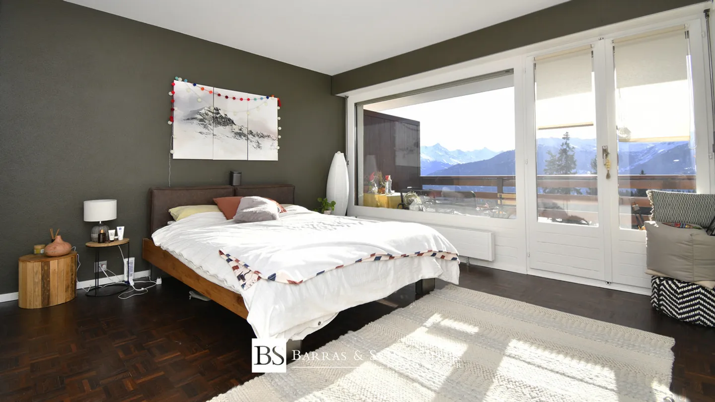 2.5 camere ristrutturate nel cuore della stazione con vista mozzafiato - Foto 8 di 11