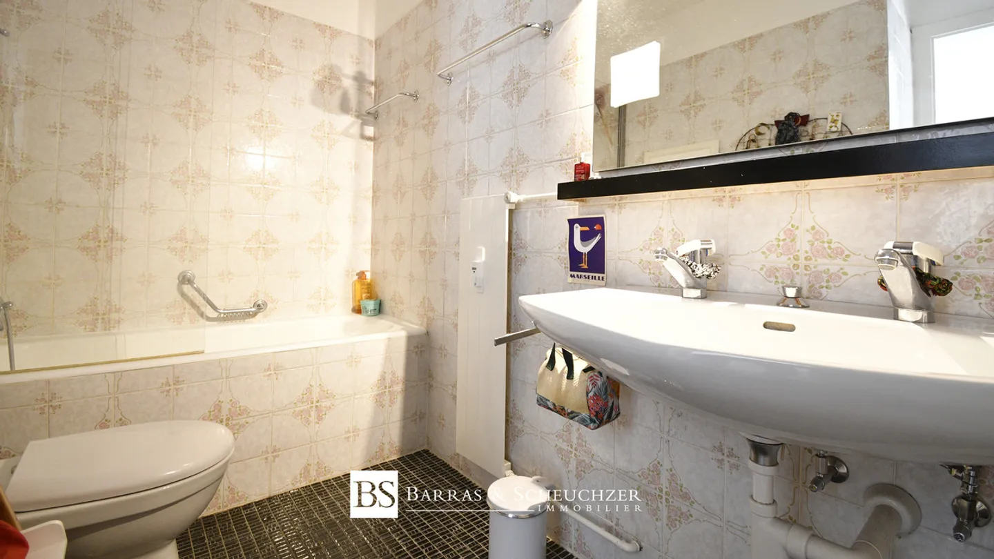 2.5 camere ristrutturate nel cuore della stazione con vista mozzafiato - Foto 10 di 11