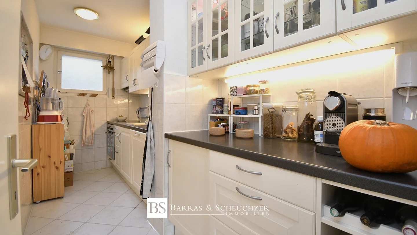 Spazioso appartamento di 2.5 locali con balcone e vista libera - Foto 6 di 9