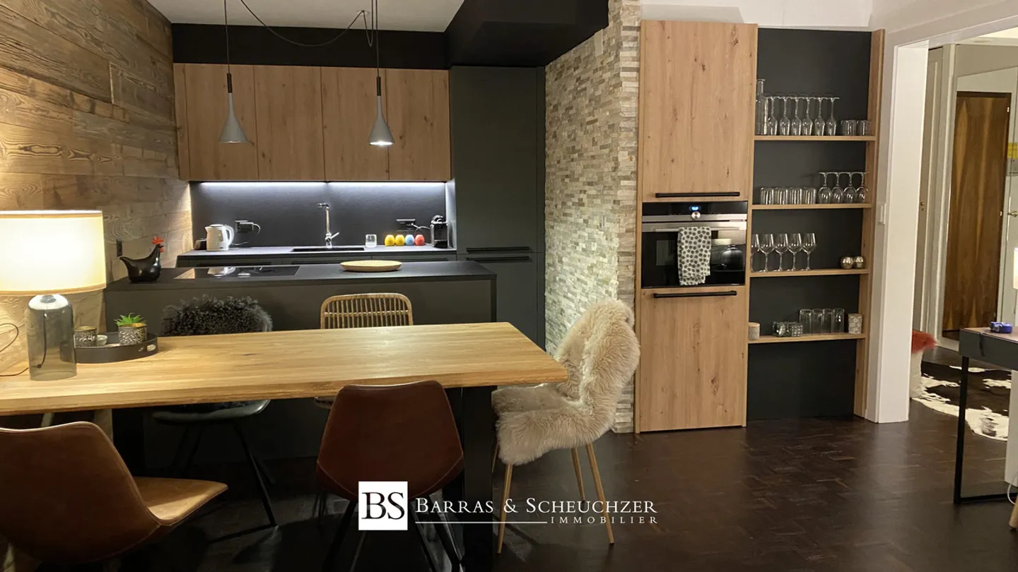 2.5 camere ristrutturate nel cuore della stazione con vista mozzafiato - Foto 7 di 11