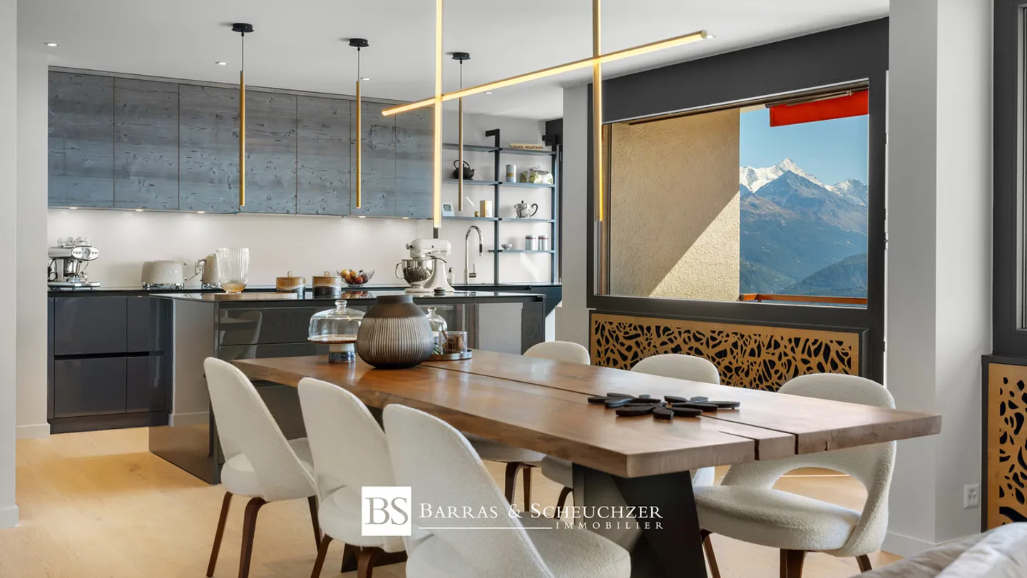 Außergewöhnliches Penthouse, vollständig renoviert mit atemberaubendem Blick - Foto 8 von 13