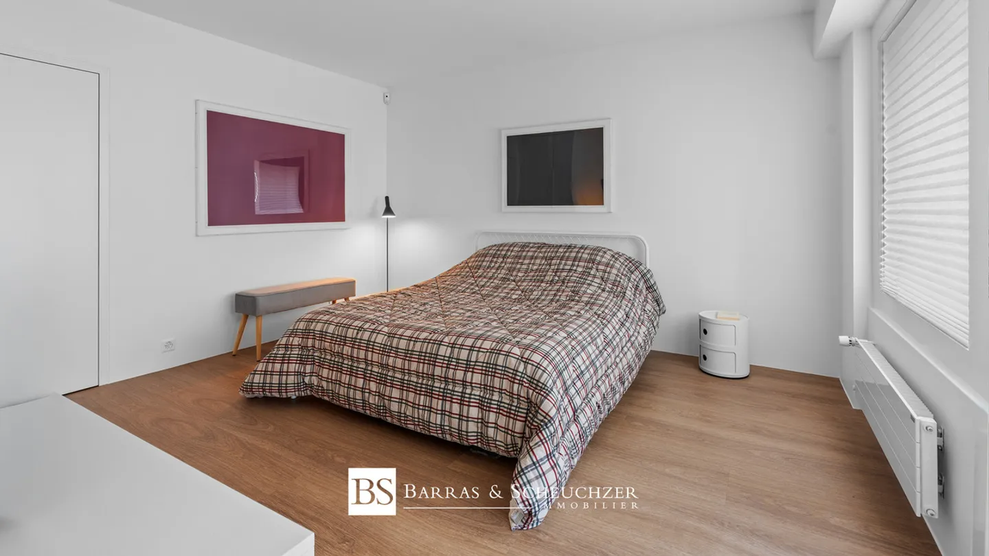 Luxuriöse renovierte Wohnung mit Pool und Tennis - Foto 11 von 13