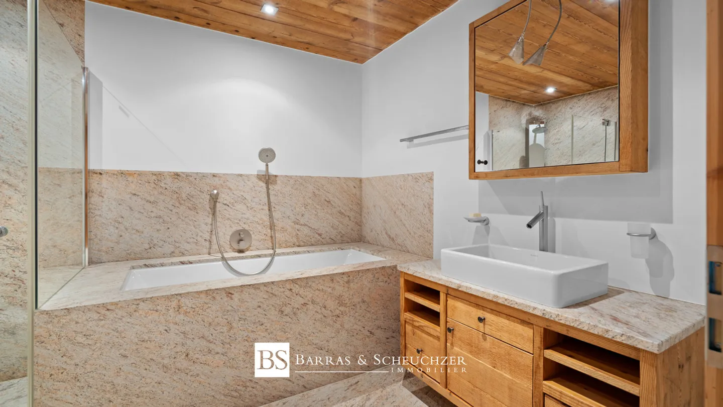 Proprietà rara e unica di alta gamma in una posizione esclusiva - Foto 13 di 13