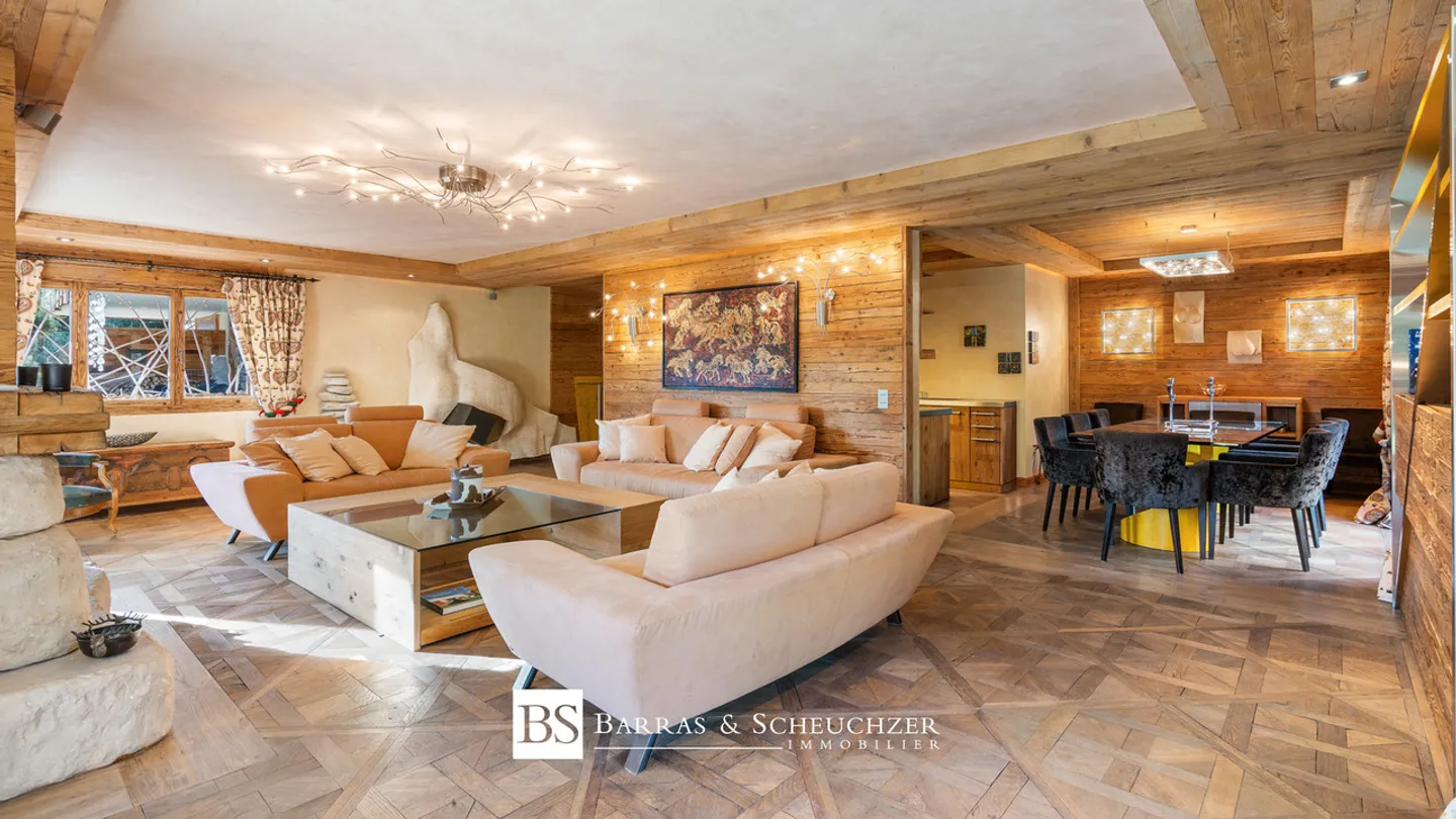 Proprietà rara e unica di alta gamma in una posizione esclusiva - Foto 3 di 13