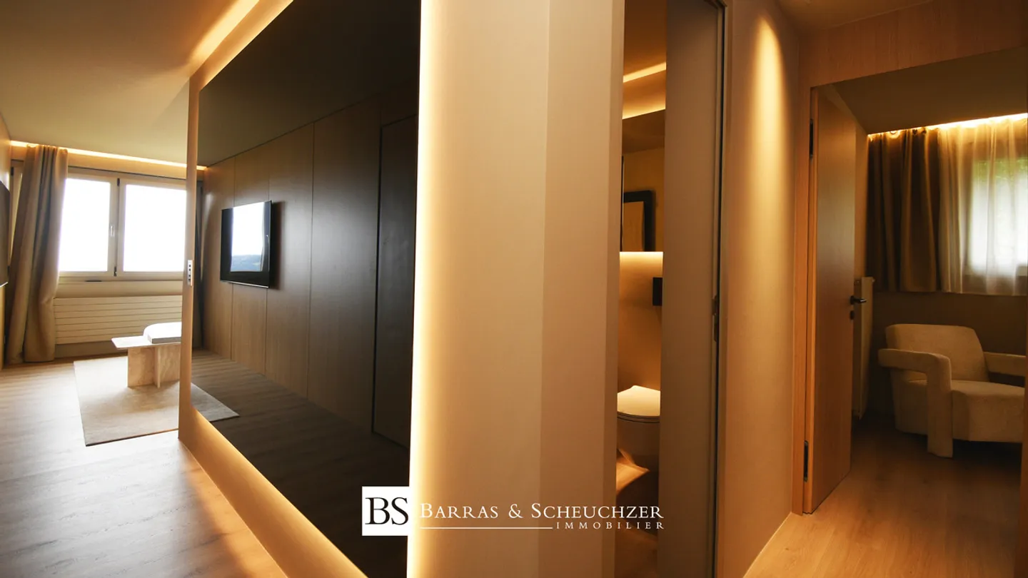 Lussuoso appartamento di 3.5 locali, completamente ristrutturato e arredato - Foto 11 di 13