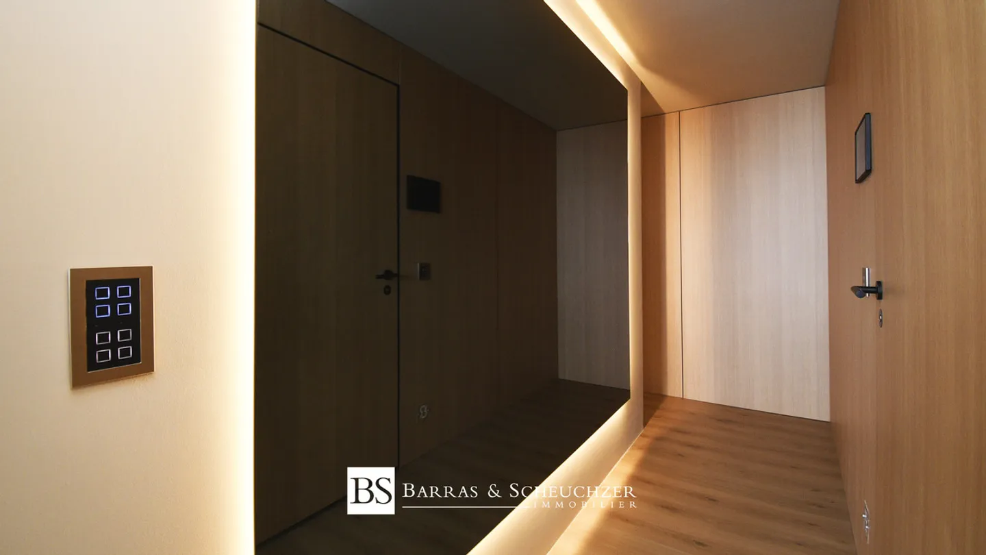 Lussuoso appartamento di 3.5 locali, completamente ristrutturato e arredato - Foto 12 di 13